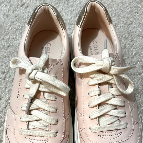 Practically New ✨ Cole Haan Grand Pink with Rose Gold Accents Size 6 1/2 - Picture 6 of 9